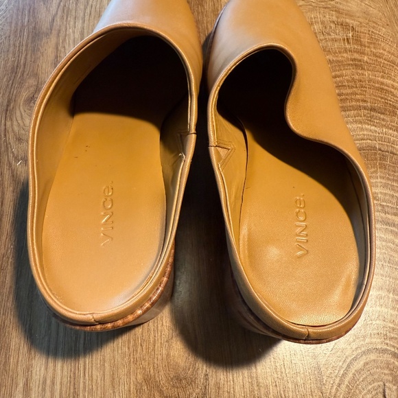 Vince Clogs - Picture 4 of 5